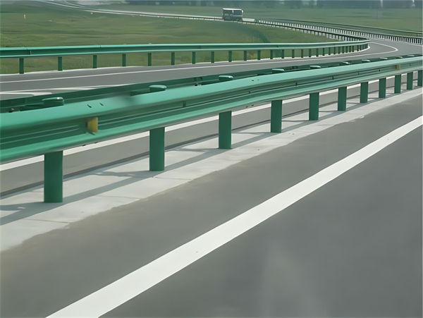 广元波形梁护栏在高速公路的应用